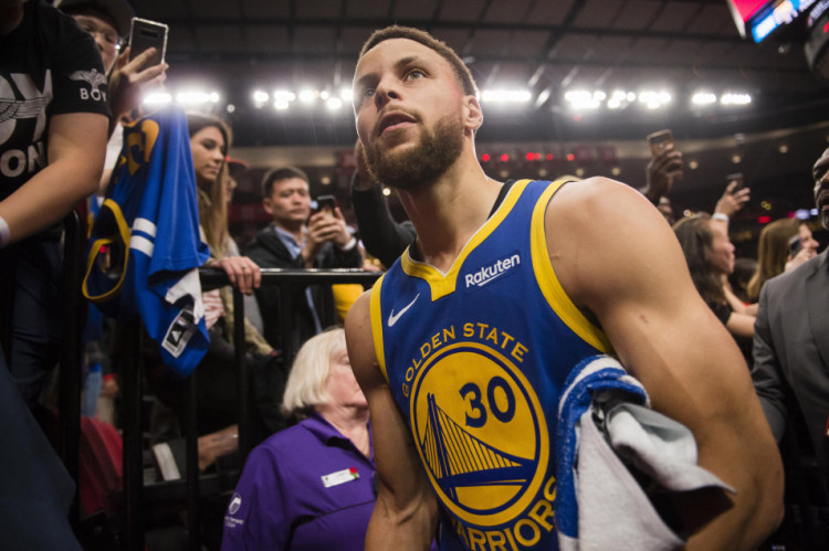 足球中超球队超级外援状态火爆，8场10球（中超超级外援火力全开：8战斩获10球）