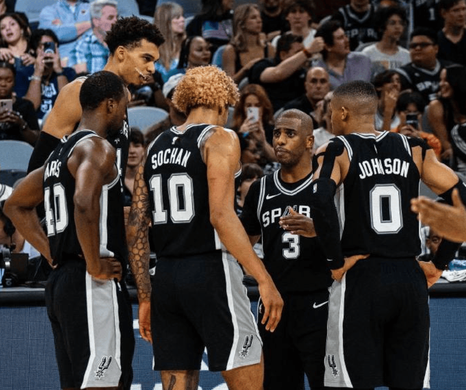 最高规格！足协杯决赛韩国+德国裁判执法，国安3胜2平有利（足协杯决赛启用韩德裁判组执法，国安过往3胜2平占优）