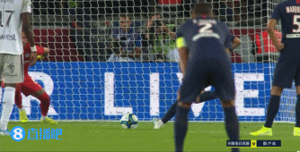 阿斯：贝林厄姆陷状态危机，俱乐部国家队双线遇阻（阿斯：贝林厄姆状态低迷，俱乐部与国家队两线受挫）