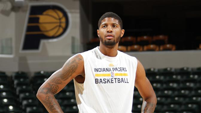 AI导盲眼镜与导盲狗亮相残特奥会，广东盲人门球队获科技助力（AI导盲眼镜与导盲犬同台亮相残特奥会，科技赋能广东盲人门球队）