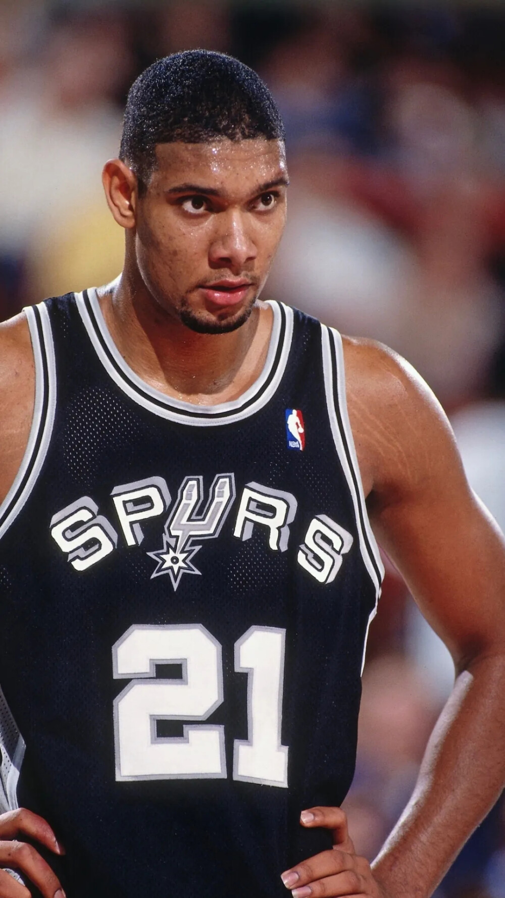 第二届“西部青训杯”在毕节完赛，喀什男足、梅州女足夺冠（第二届西部青训杯毕节收官，喀什男足与梅州女足捧杯）