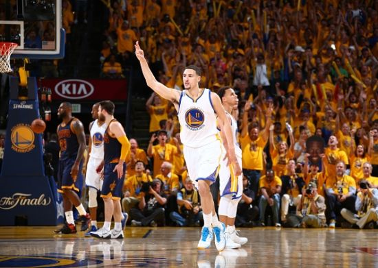 拉布亚德发文告别英博，队友马莱莱、马马杜送上祝福（拉布亚德社媒与英博道别，马莱莱、马马杜留言致意）