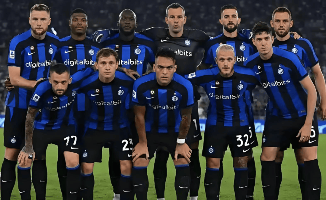 华子：SGA的左侧是麦丹&我要防右侧 最后他把球举到我面前了（华子复盘防SGA：左侧有麦丹我盯右路，结果他把球举到我面前）