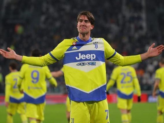 李嗣镕：首秀进球感觉很幸福，感谢教练给我机会（李嗣镕：处子战破门倍感幸福，感谢教练给予机会）